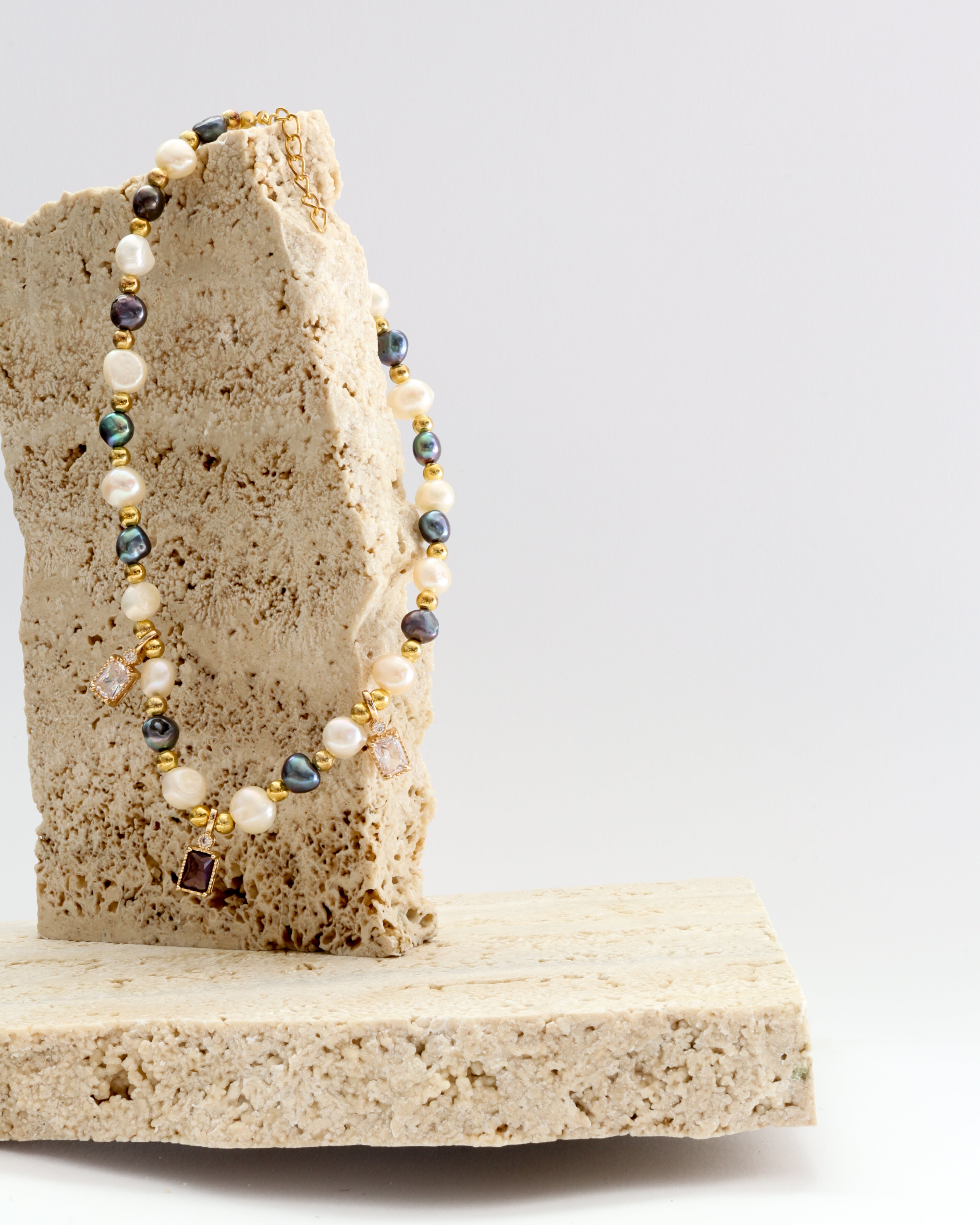 Nacklace Noir d'Elegance