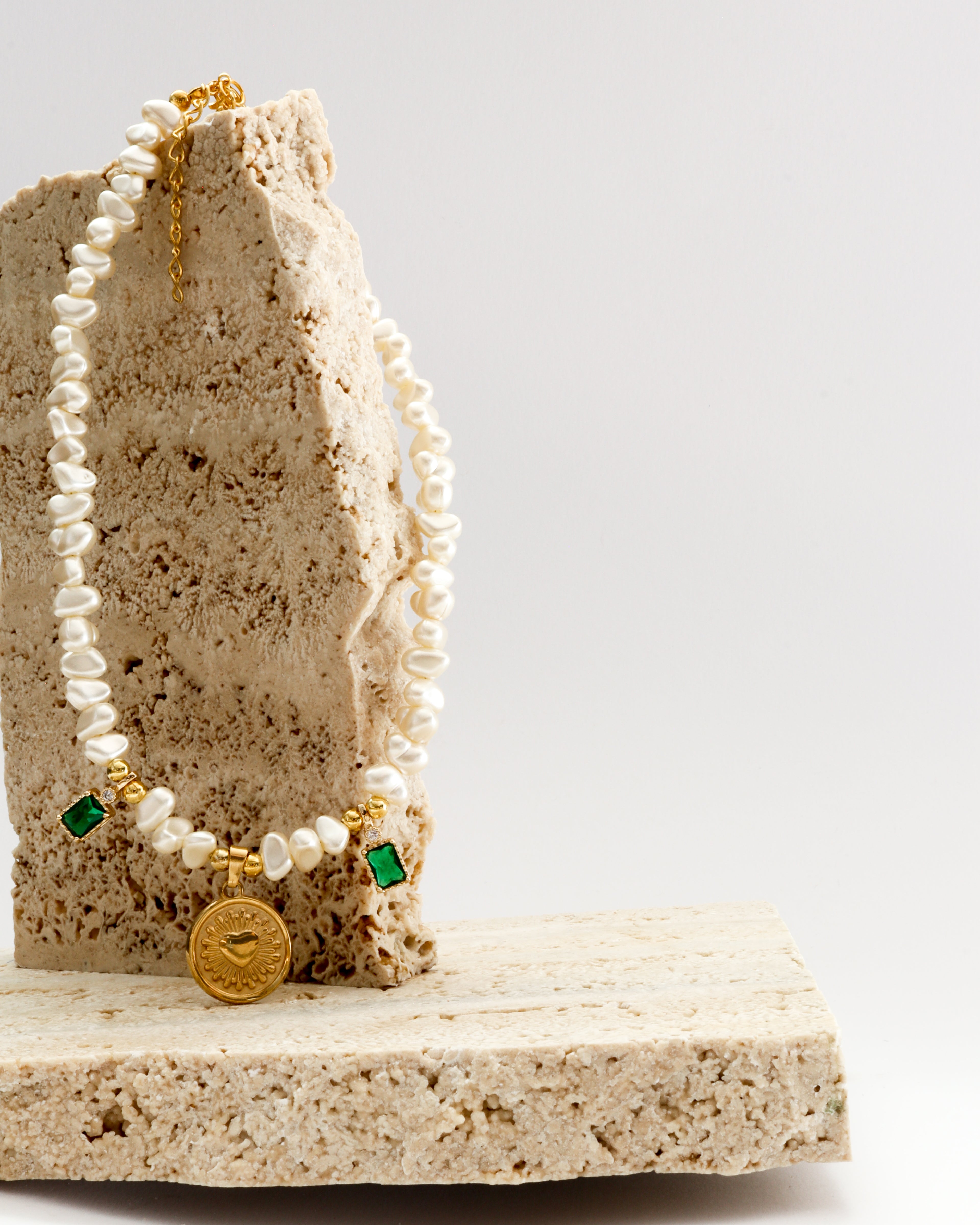 Necklace Faux Pearl Elegance