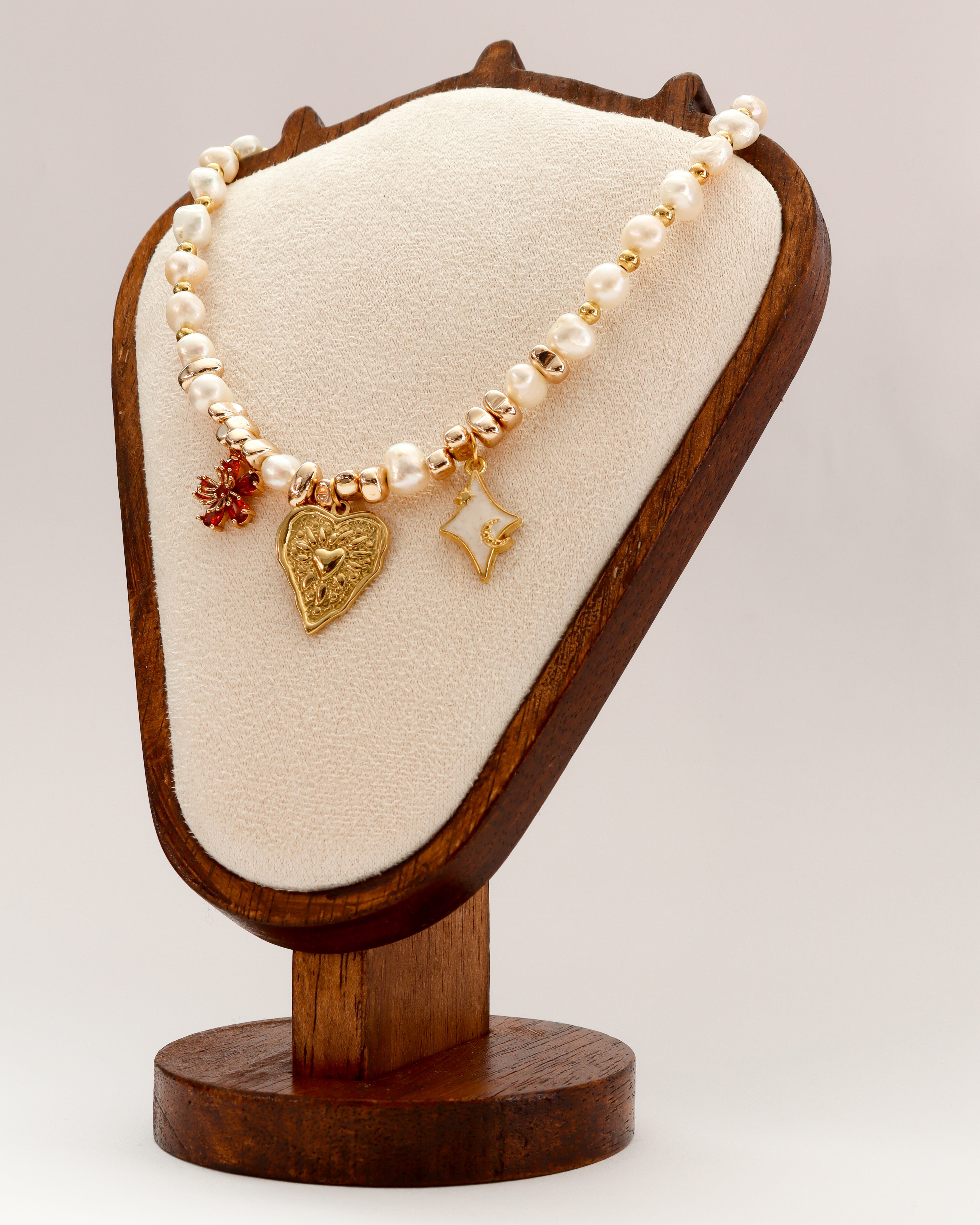 Necklace Golden Heart and Moonlight